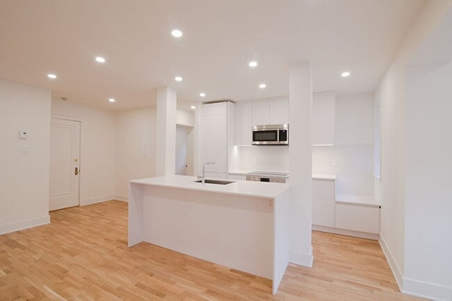 Photo du bâtiment - 3185 Av. Van Horne