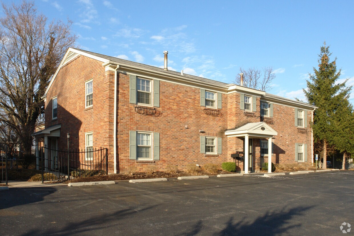 Primary Photo - 314-316 N Birchwood Ave