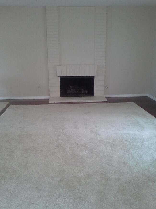 Foto del edificio - Classic 4Br/2Ba Single Level Home in Ranch...