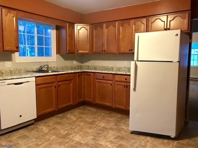 Foto del edificio - 262 Old Chimney Ridge Rd