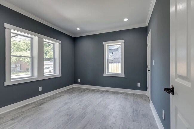 Foto del edificio - 1730 16th Ave N