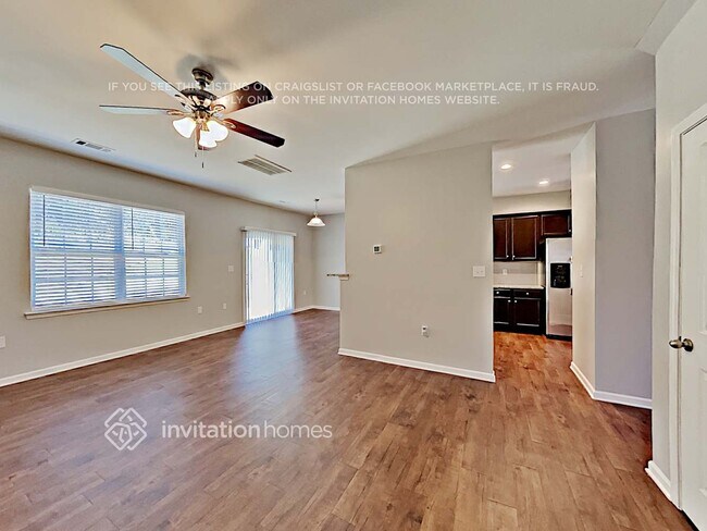 Foto del edificio - 108 Rippling Water Dr