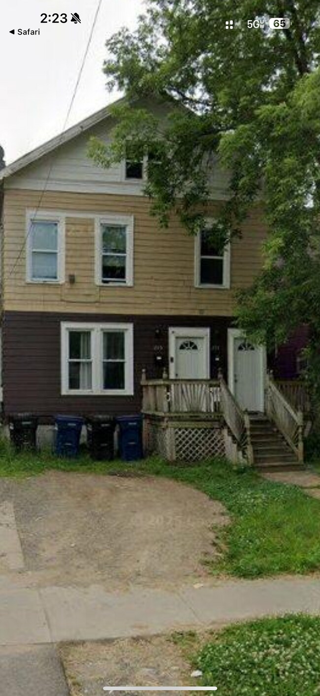 Building Photo - 255 W Brighton Ave