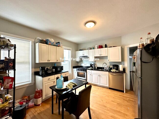 Foto del edificio - 1085 Dorchester Ave
