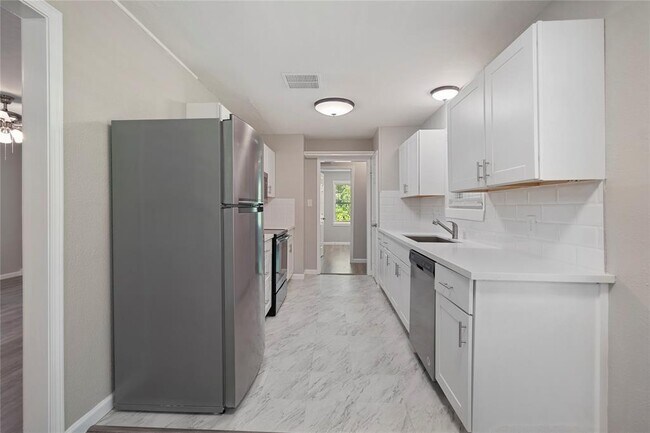 Foto del edificio - 301 W Wilkins St