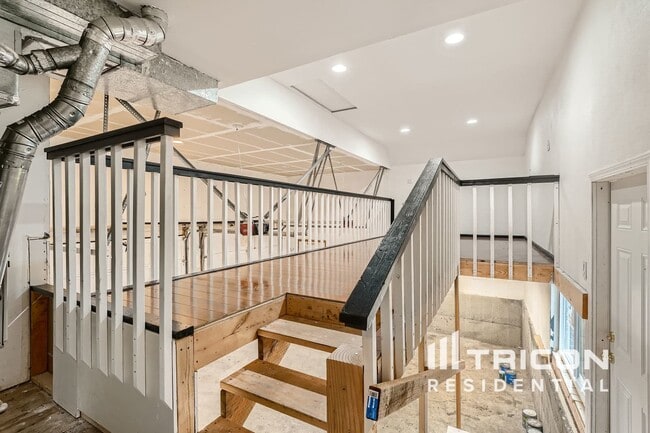 Building Photo - 19404 108th Ave Ct E