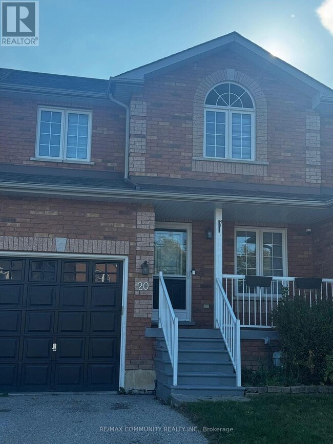 Building Photo - 20 Wrendale Crescent