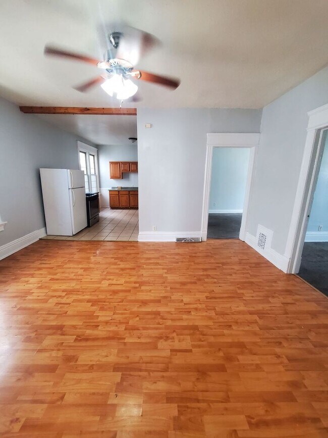 Foto del edificio - 2215-2217 W Mineral St. (Duplex)(ACE PROPE...