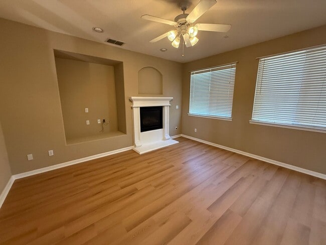 Foto del edificio - 1248 Berry Creek Rd