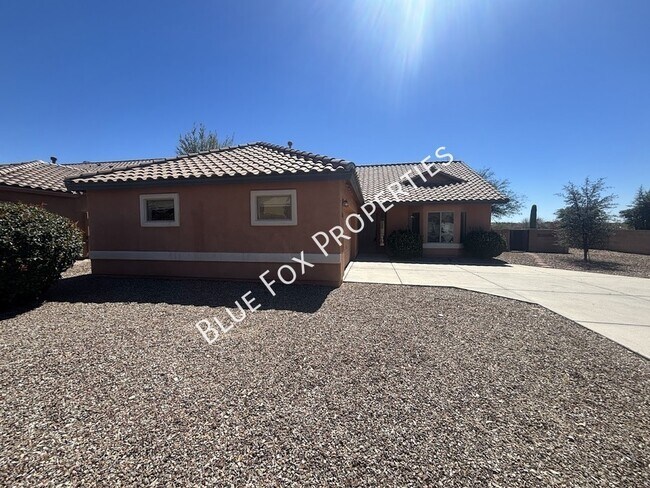 Building Photo - 270 E Shore Cliff Pl