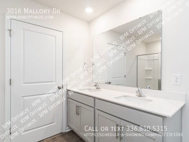 Foto del edificio - 3016 Mallory Dr