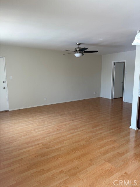 Foto del edificio - 1131 N Kenmore Ave