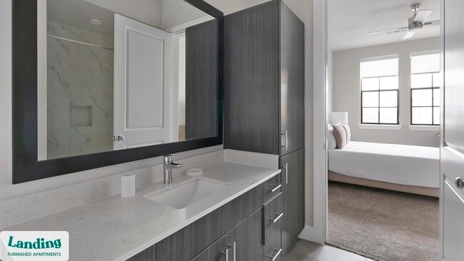 Foto del edificio - 1215 Sawyer St