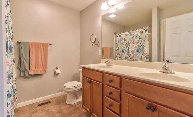 Foto del edificio - 13331 Wildflower Dr