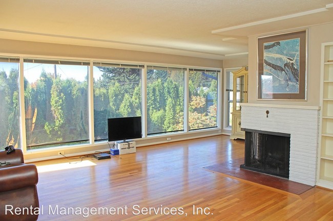 Building Photo - 4 br, 2 bath House - 3514 NE 92nd Ave