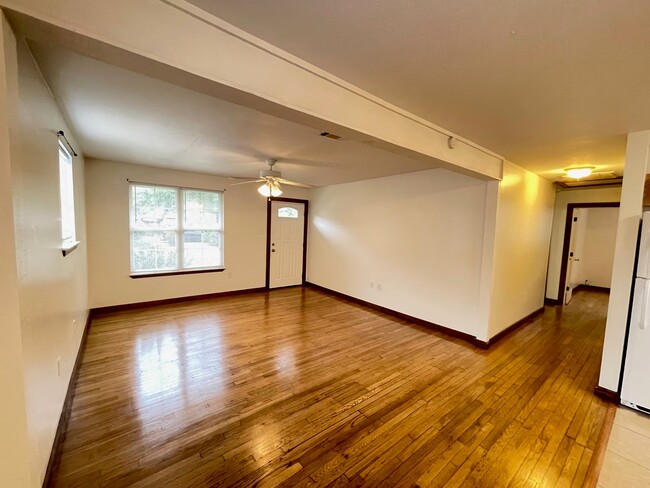 Foto del edificio - 74526 Delta Ave