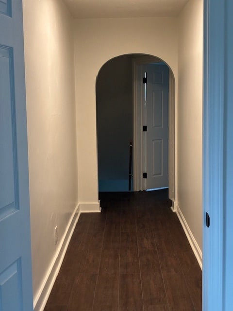 Building Photo - 922 Oak St