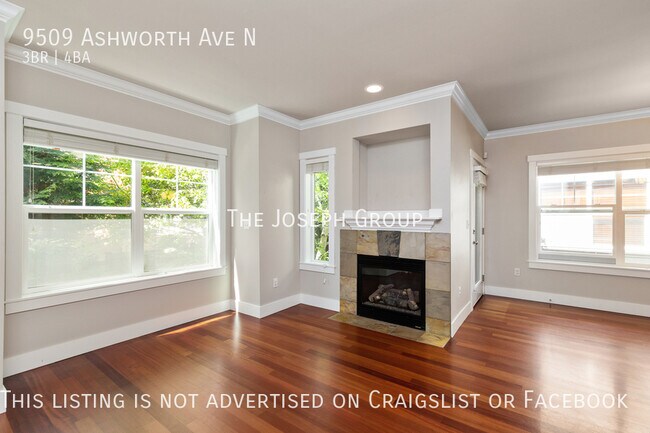 Foto del edificio - Beautiful 3BD/3.5BA Townhome in North Seat...