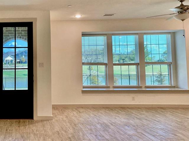 Foto del edificio - 4877 Ellie Ln