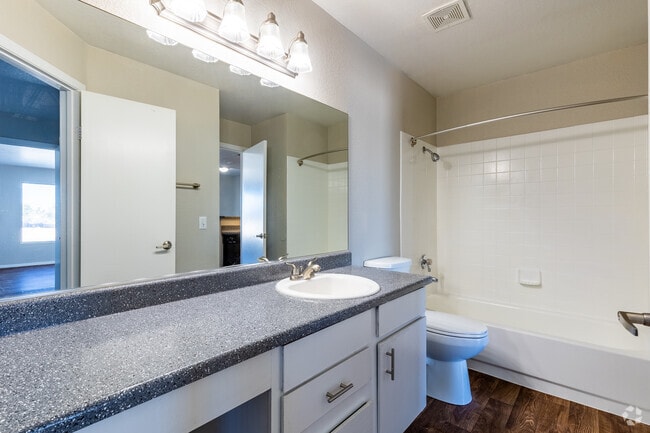 1 BR, 1 BA - 718 SF - Cypress Springs