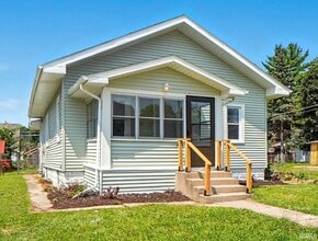 Building Photo - 3706 Oliver St