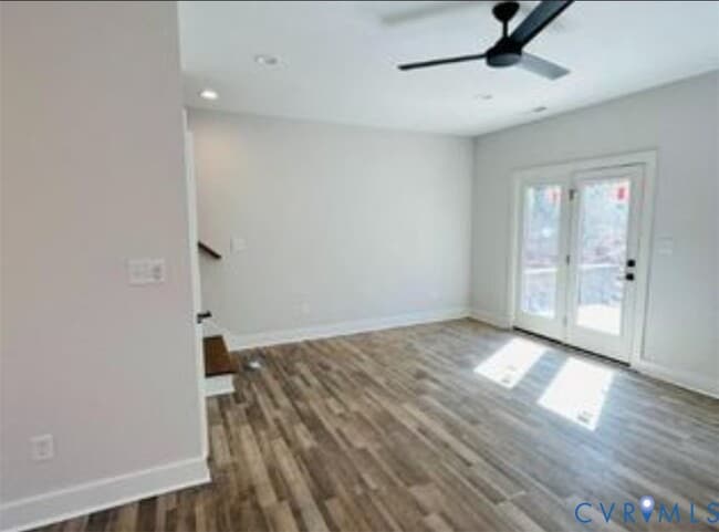 Building Photo - 77 Allure Dr