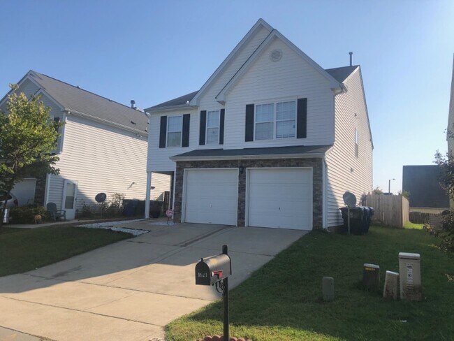 Foto del edificio - 1621 Brown Owl Dr