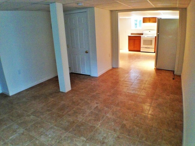 Foto del edificio - 156 Dupont Cir