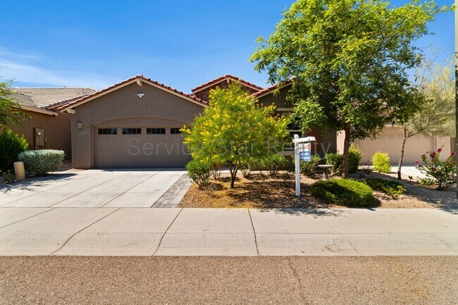 Building Photo - 4037 E Roy Rogers Rd