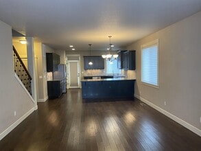 Building Photo - 14632 Catalpa Way