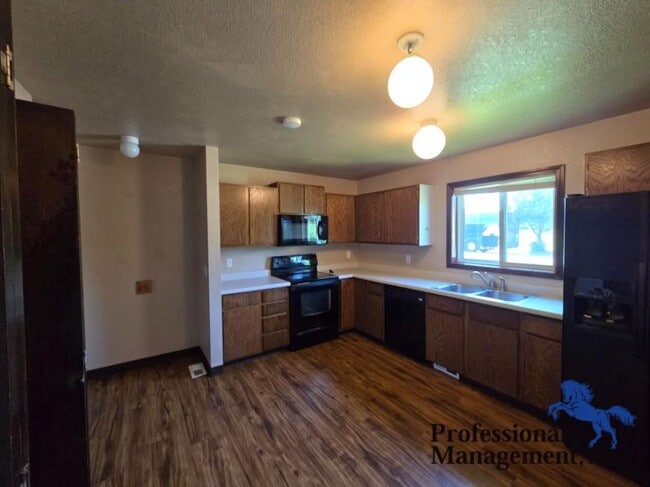 Building Photo - 2 bedroom in Billings MT 59101