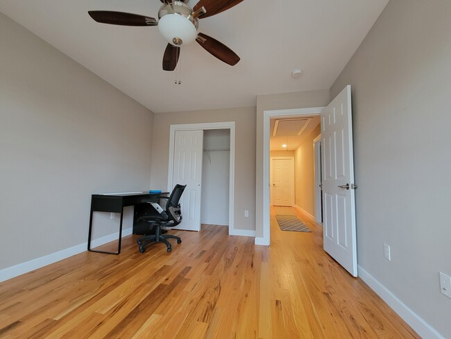 Bedroom#2 - 21 Spencer Pl