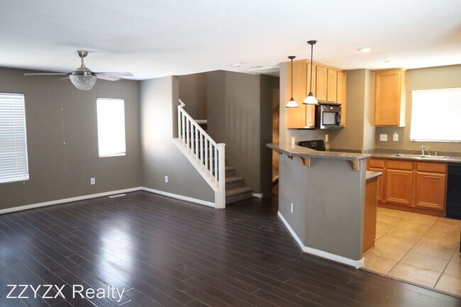 Foto del edificio - 3 br, 3 bath House - 10411 Wildflower Gull...