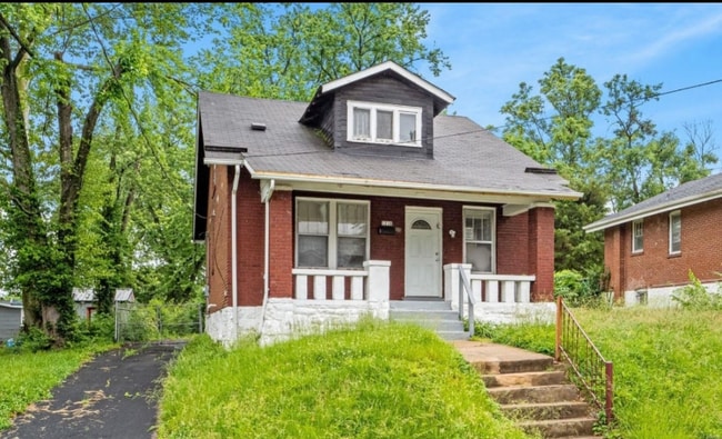 Building Photo - 1216 Verl Pl