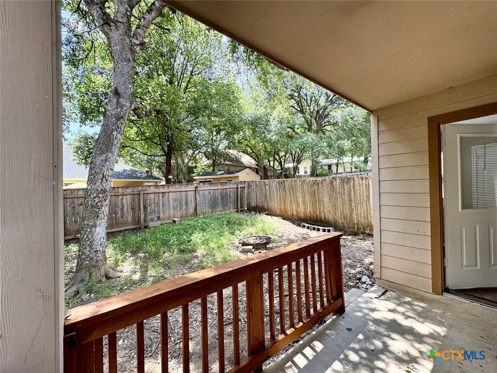Foto del edificio - 831 Sagewood Trail