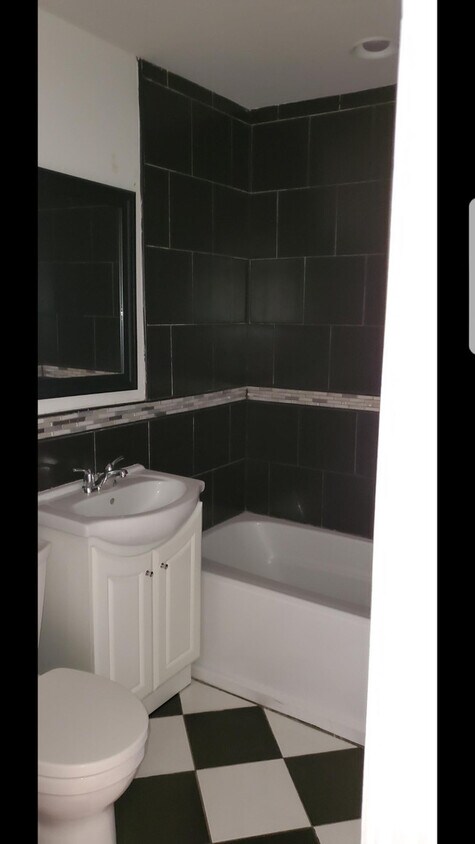 Building Photo - 1901 S 58th Ave