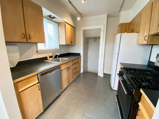 Foto del edificio - West Seattle Home