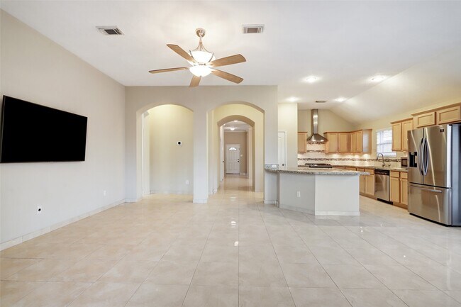 Foto del edificio - 19103 Golden Heath Ln