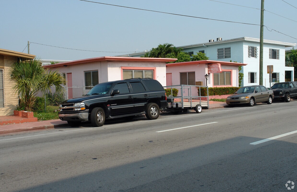 Primary Photo - Duchess Motel