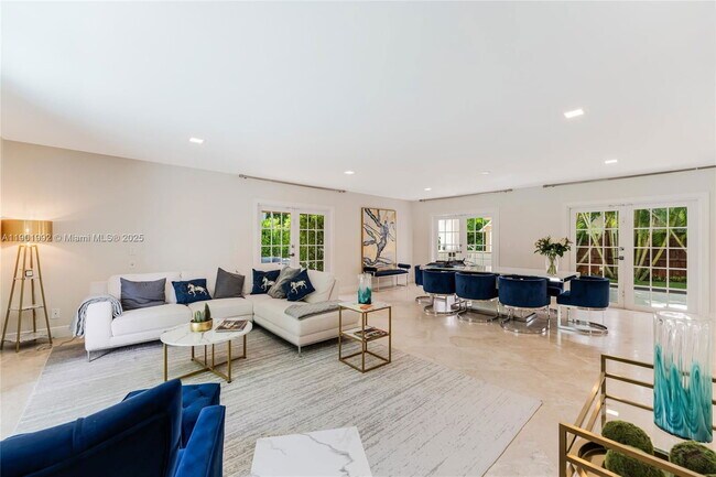 Foto del edificio - 140 N Hibiscus Dr