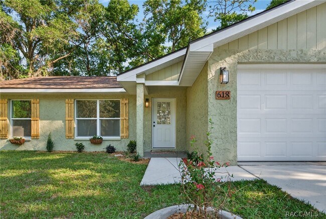 Foto del edificio - 618 Spruce St