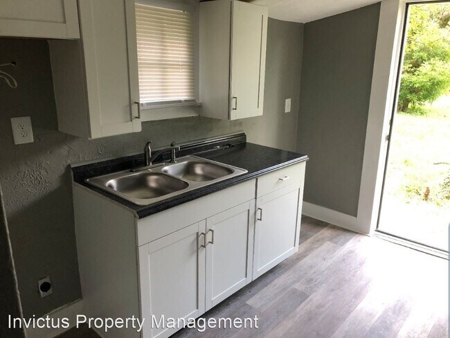 Foto del edificio - 2 br, 1 bath House - 2934 N. Gladstone