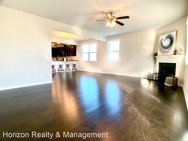 Building Photo - 4 br, 2.5 bath House - 100 Majestic Lane