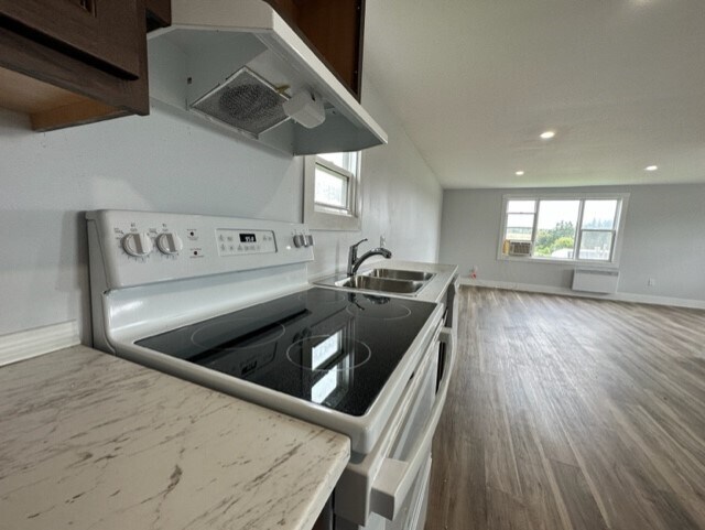 Photo du bâtiment - 1117 Gowan Brae Rd