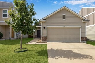 Building Photo - 6401 Graymont Dr