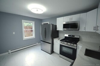 Building Photo - 177 Wake St