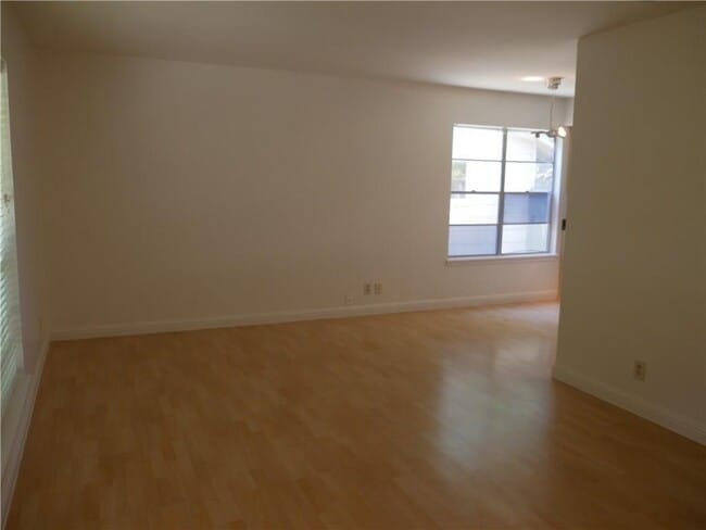 Building Photo - 8008 Pinedale Cove
