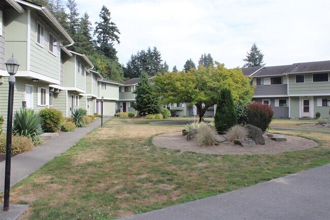 Foto del edificio - Beautiful 2 Bedroom 1.5 Bathroom Condo!