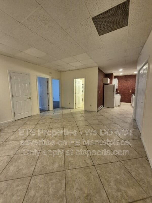 Foto del edificio - 5917 W Plank Rd