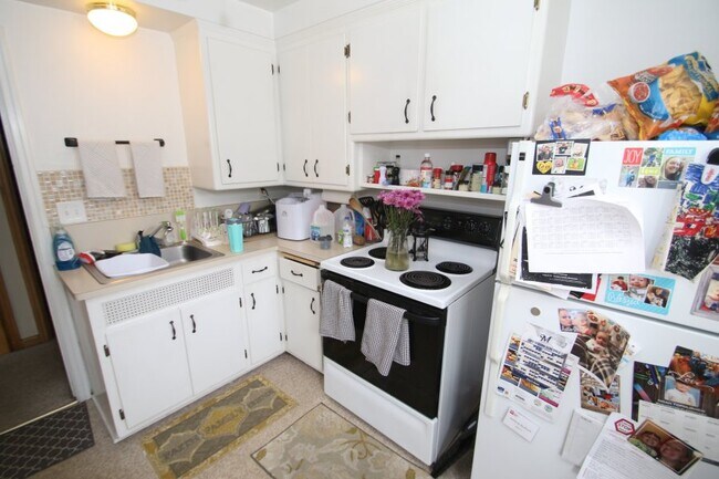 Foto del edificio - 2311 N 80th St